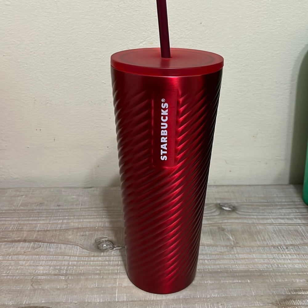 Starbucks 2022 holiday venti cup